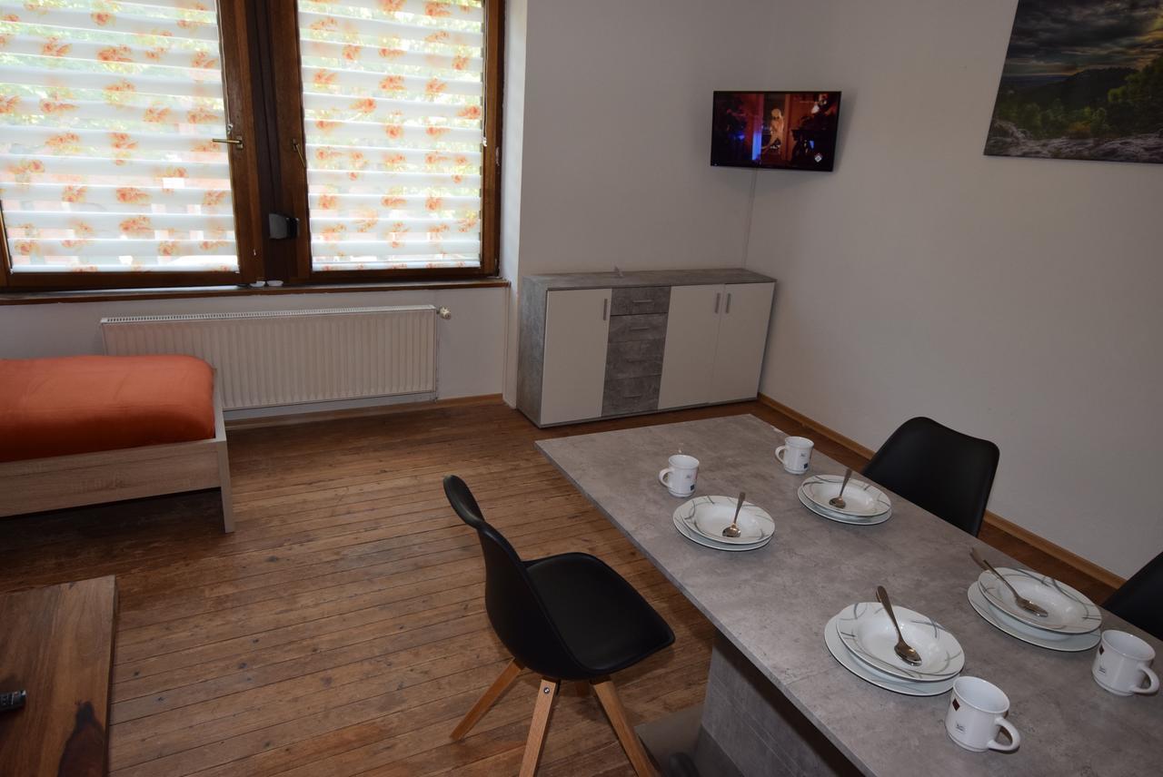 Apartment Ostendplatz Stuttgart Buitenkant foto