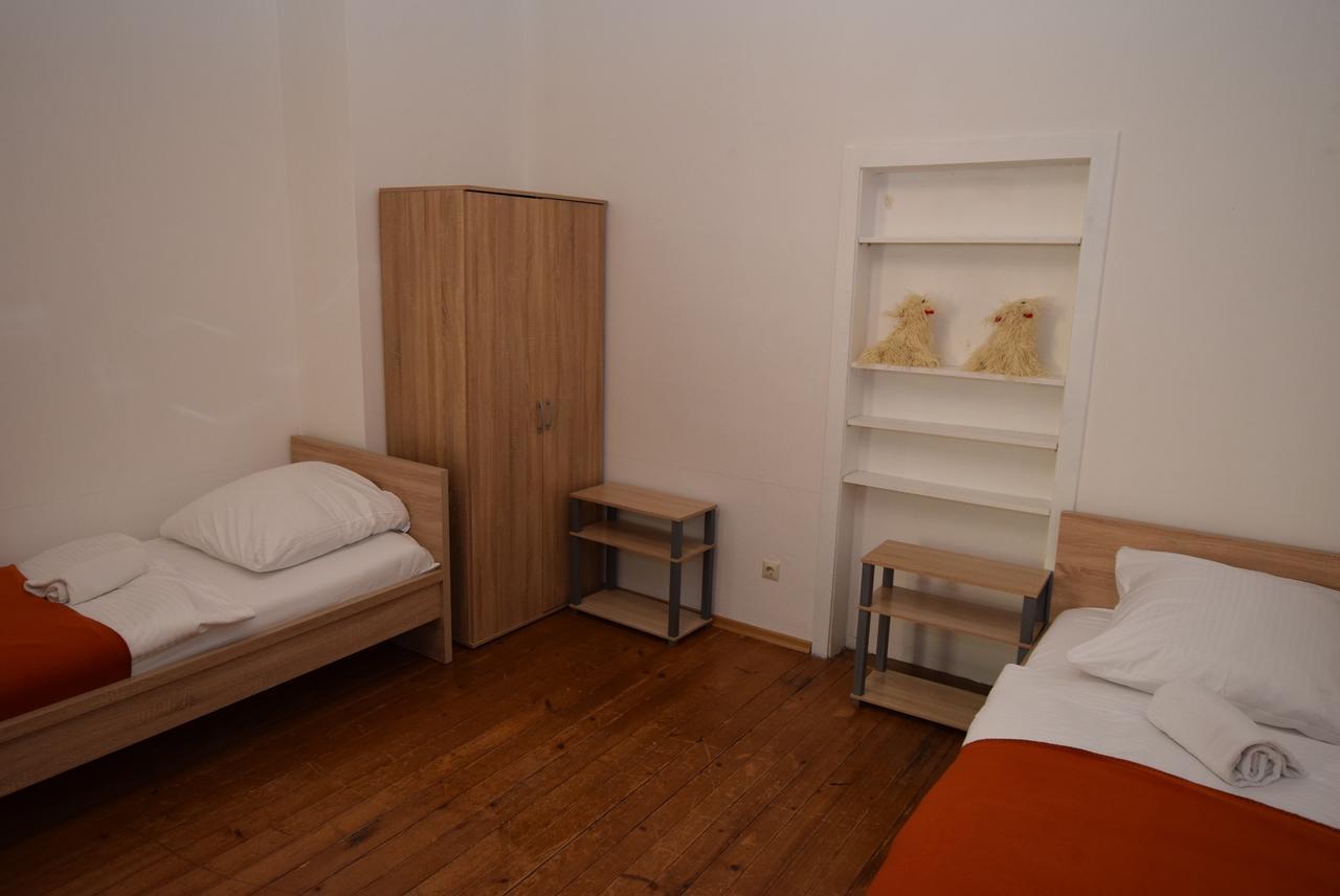 Apartment Ostendplatz Stuttgart Buitenkant foto